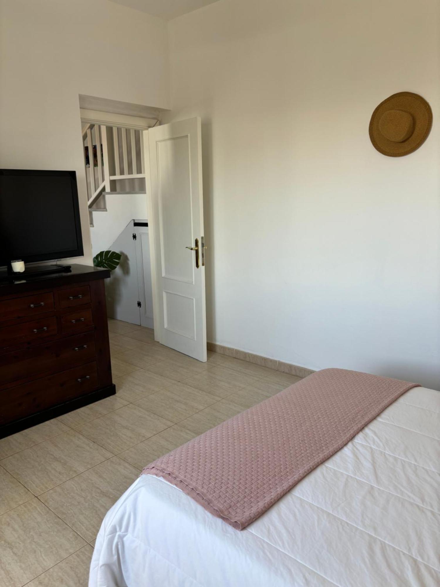 קוסטה טגוויסה Casa Amplia Y Moderna De 3 Habitaciones En Complejo Con Piscina מראה חיצוני תמונה